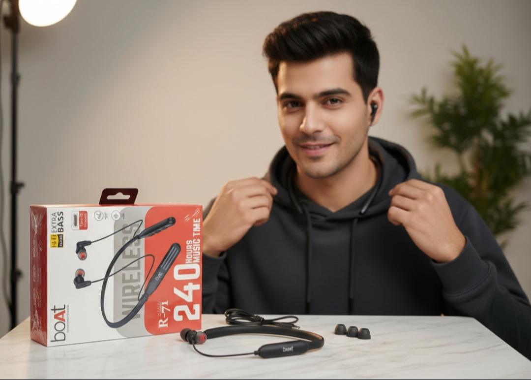 Boat model R-71 Wireless Neckband