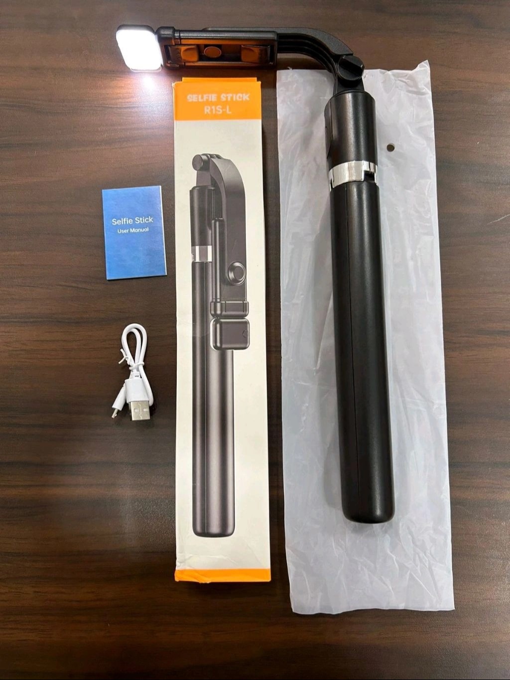 SELFIE STICK  R1S-L